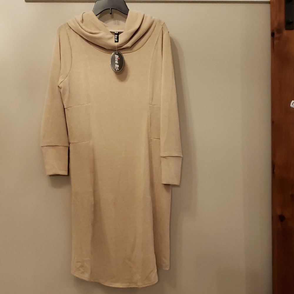 Diva D dress